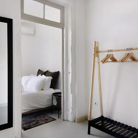 Crooked Floor House - Ground Floor Apartment Porto
