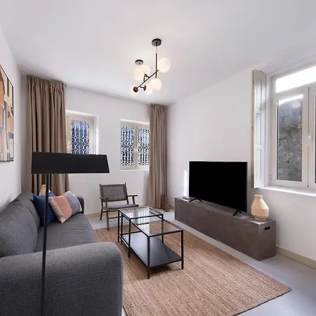 Crooked Floor House - Ground Floor 波尔图