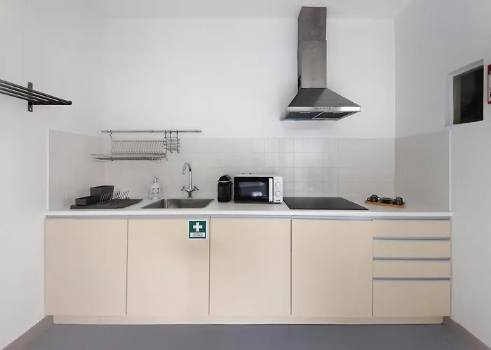 Crooked Floor House - Ground Floor Apartamento *